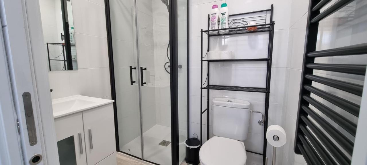 מדריד Apartamentos Tanez Santurce A מראה חיצוני תמונה