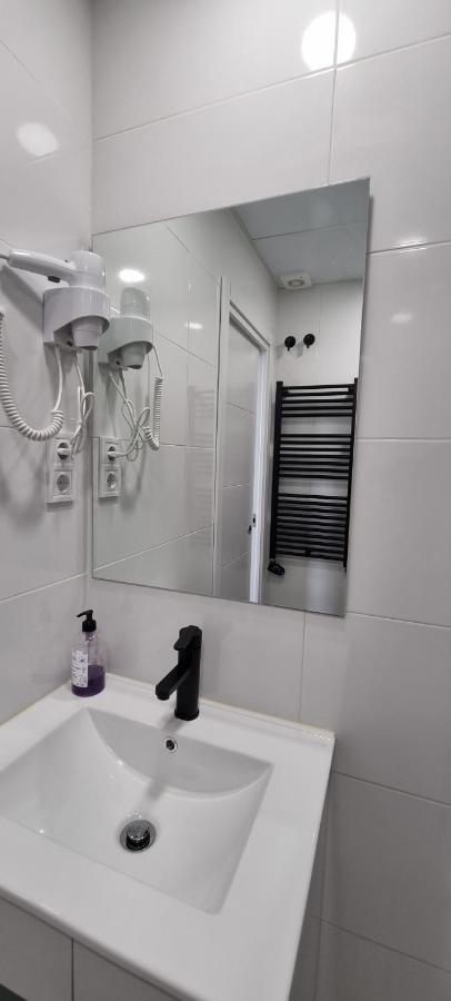 מדריד Apartamentos Tanez Santurce A מראה חיצוני תמונה