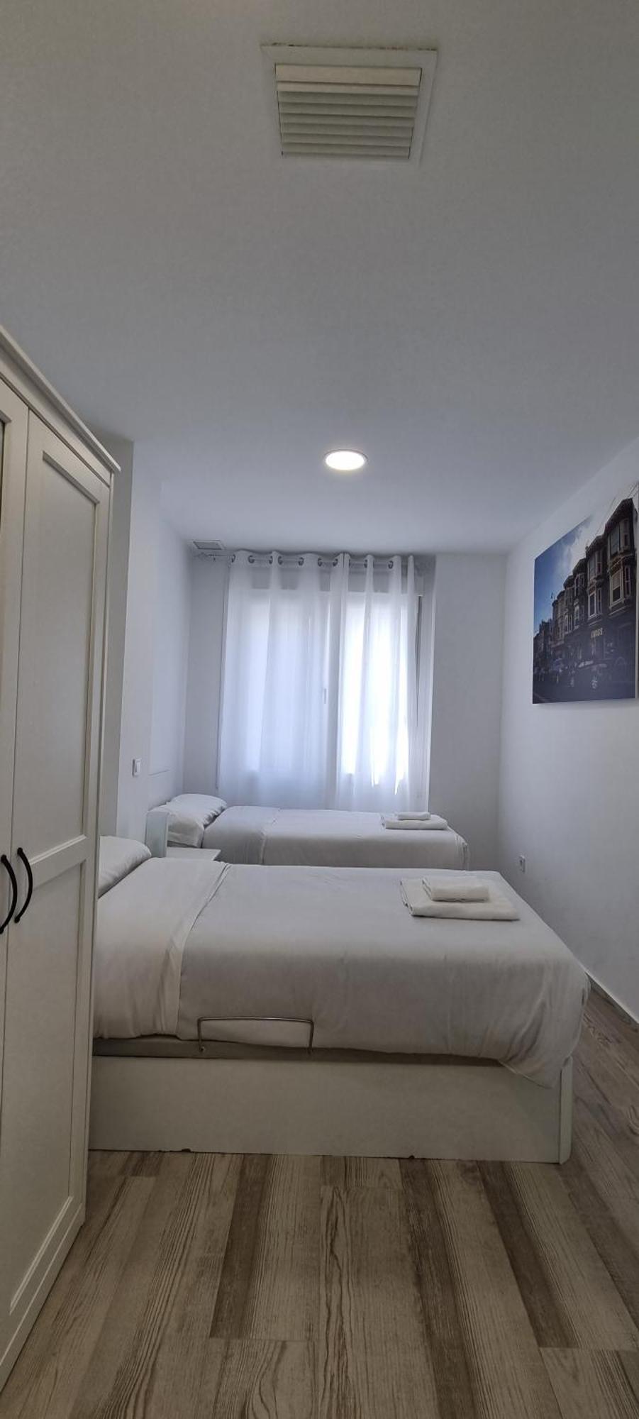 מדריד Apartamentos Tanez Santurce A מראה חיצוני תמונה