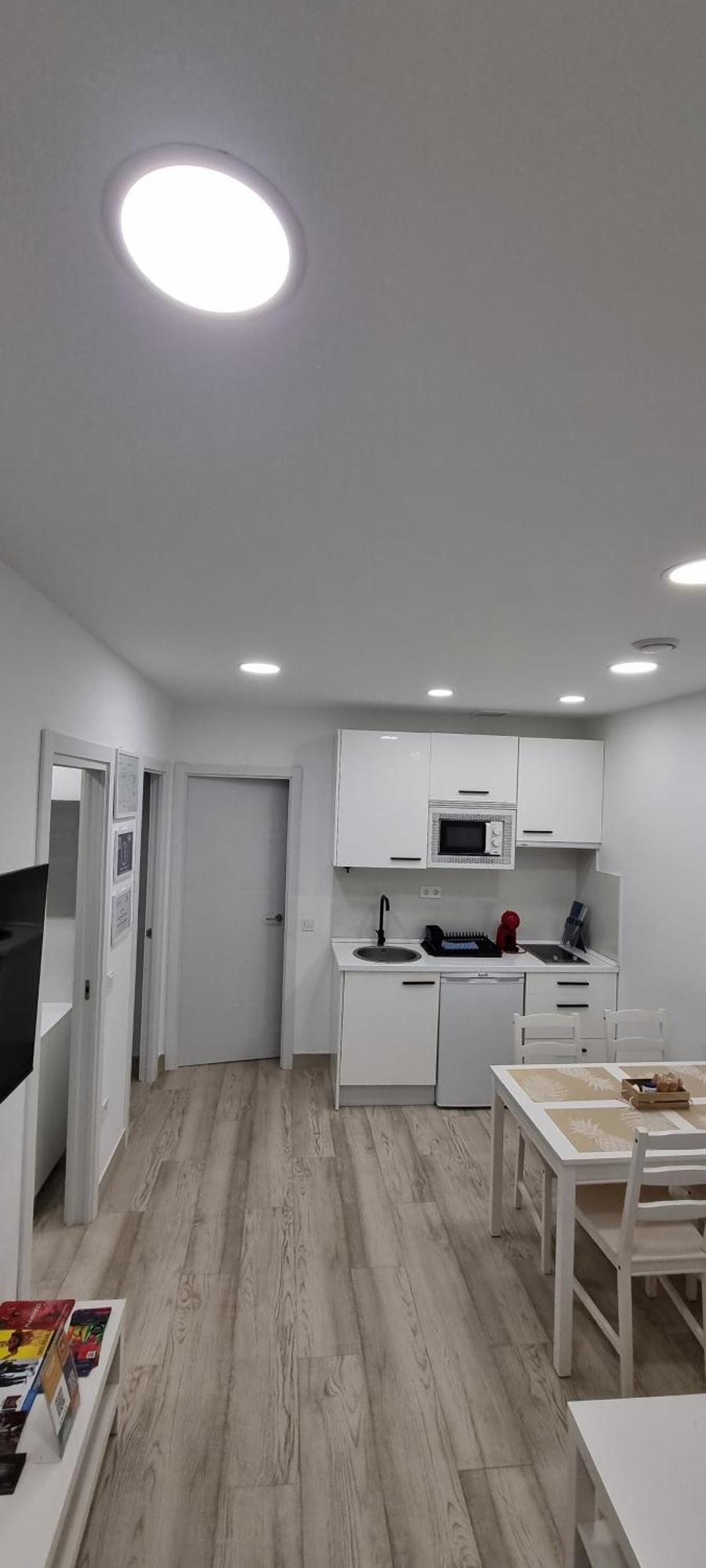 מדריד Apartamentos Tanez Santurce A מראה חיצוני תמונה