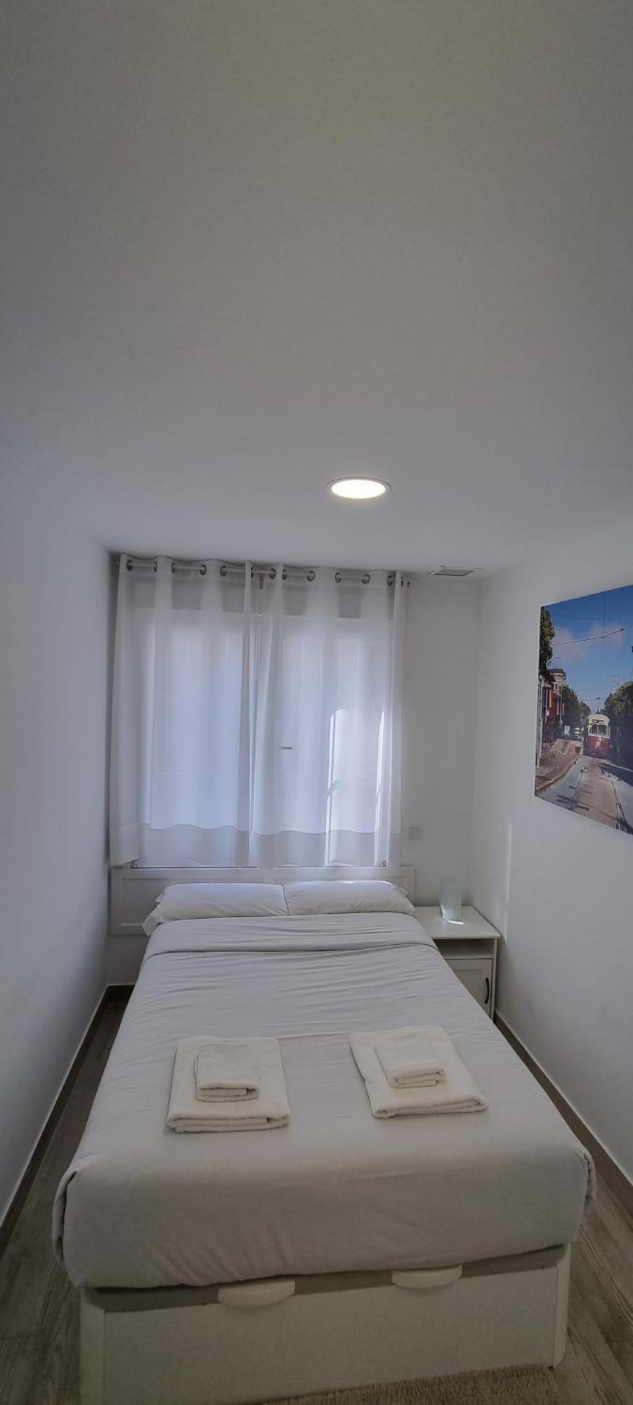 מדריד Apartamentos Tanez Santurce A מראה חיצוני תמונה